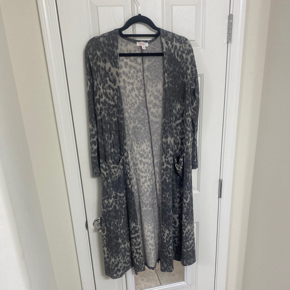 Like New - LulaRoe Sarah Cardigan - (S)